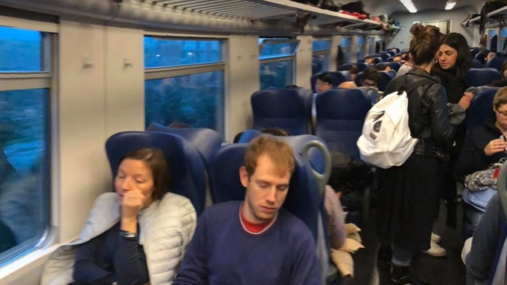 I pendolari di Castelfiorentino segnalano problemi sulla linea (foto di repertorio)