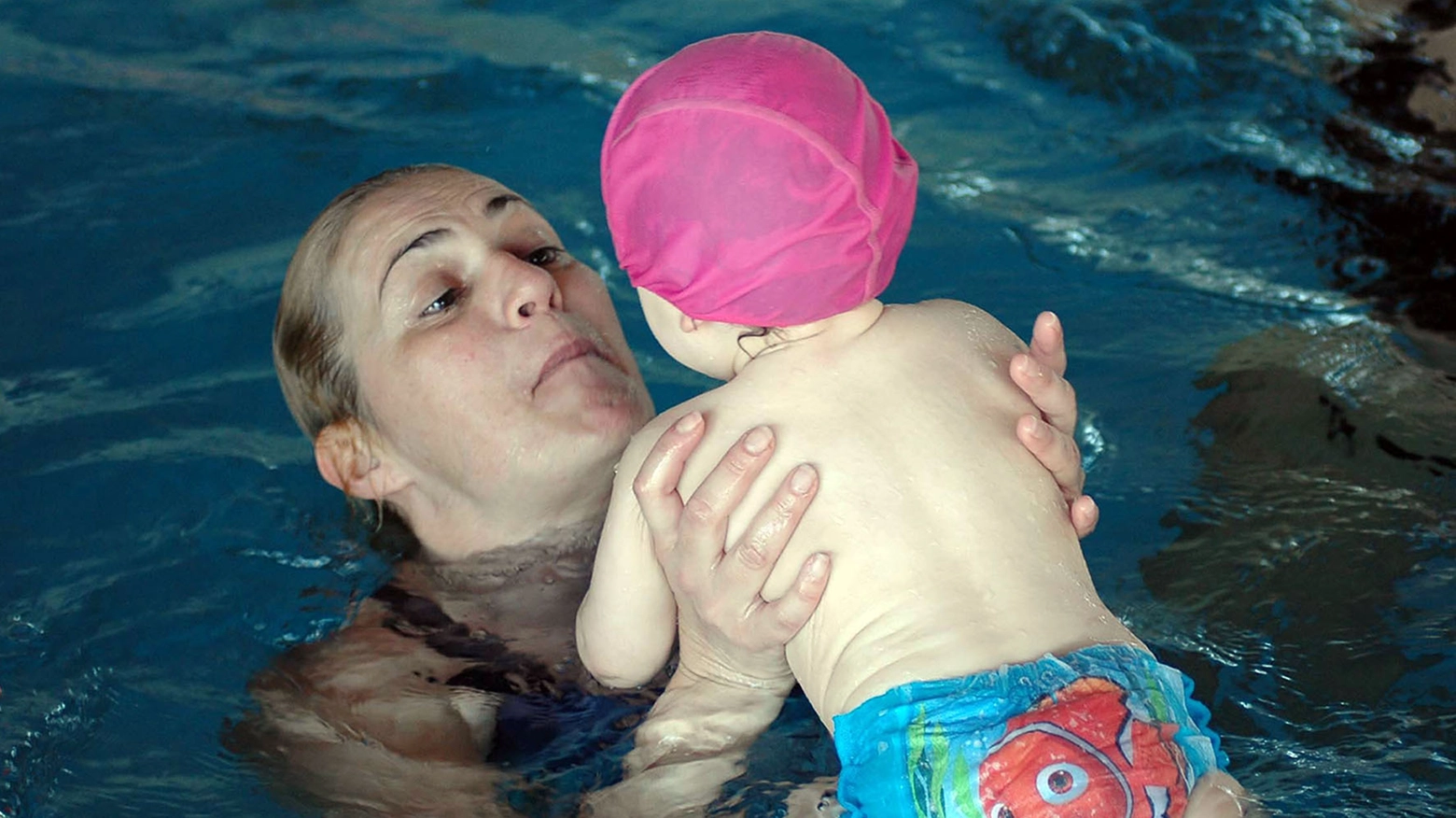 Chimera Nuoto, nuoto neonatale
