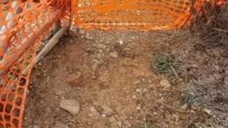 Punta Bianca inaccessibile. Stop a spiagge e scogliere Punta Bianca inaccessibile. Stop a spiagge e scogliere
