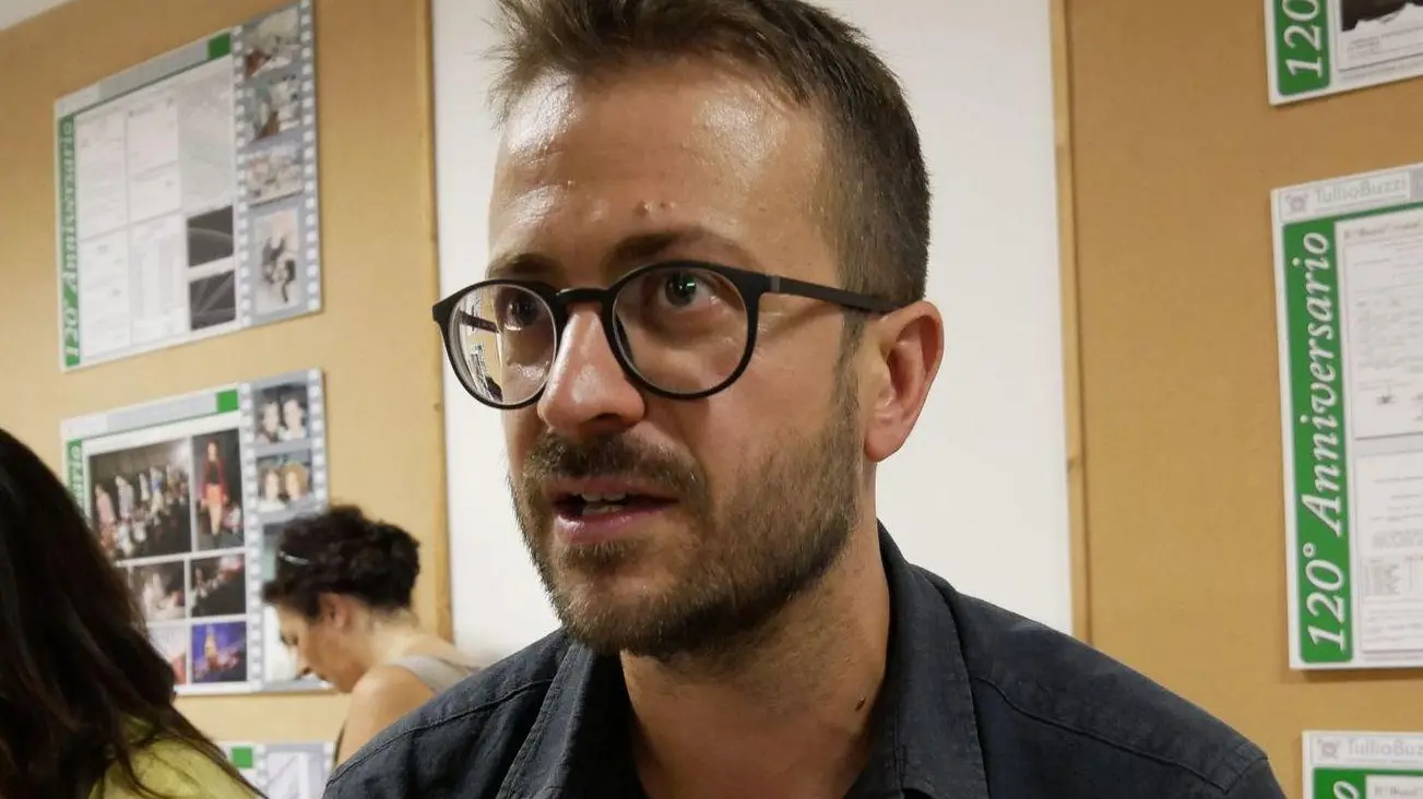 Il primo esperimento   "Sentimenti riscoperti  senza usare i cellulari"  La sfida detox da rifare