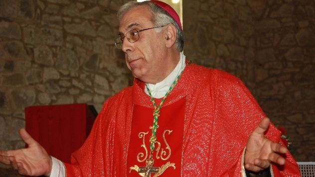 Il vescovo della Diocesi di Massa, Carrara, Pontremoli, monsignor Giovanni Santucci