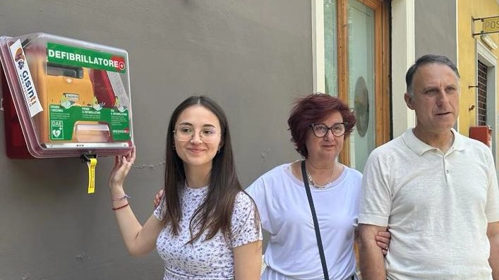 Il Torrino dona un defibrillatore a Monterappoli Il Torrino dona un defibrillatore a Monterappoli