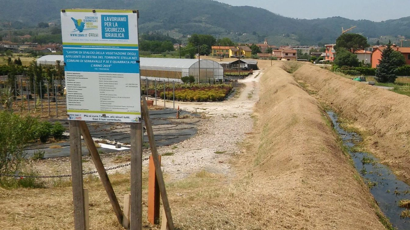Rischio argini, via alla messa in sicurezza del Rio di Castelnuovo Rischio argini, via alla messa in sicurezza del Rio di Castelnuovo