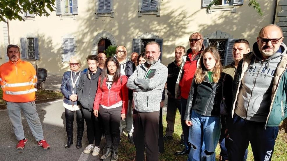 La rabbia di Montale. Argine ancora aperto: "Una terza inondazione sarebbe la nostra fine" La rabbia di Montale. Argine ancora aperto: "Una terza inondazione sarebbe la nostra fine"