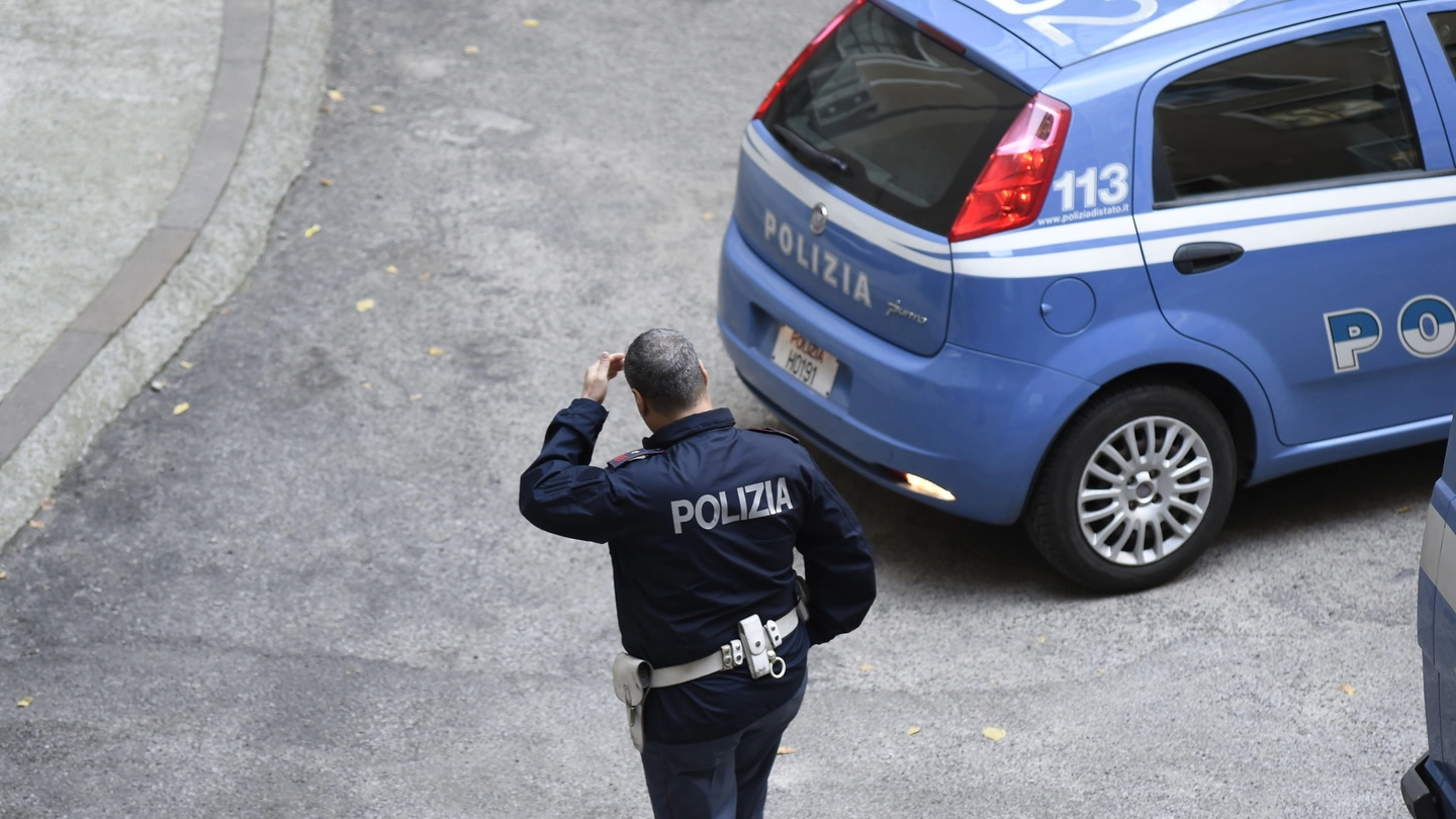 Un intervento della polizia (Imagoeconomica) Un intervento della polizia (Imagoeconomica)