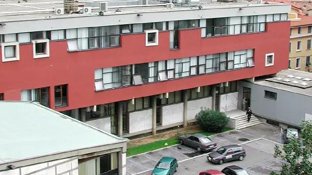 Il Comune di Carrara al centro di uno tsunami sindacale Il Comune di Carrara al centro di uno tsunami sindacale