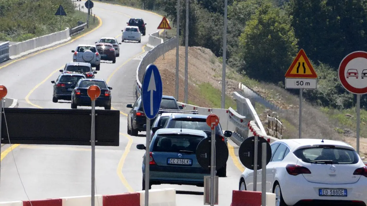 Il tracciato della Due Mari e i comitati Osservazioni sotto la lente il 26 maggio Il tracciato della Due Mari e i comitati Osservazioni sotto la lente il 26 maggio