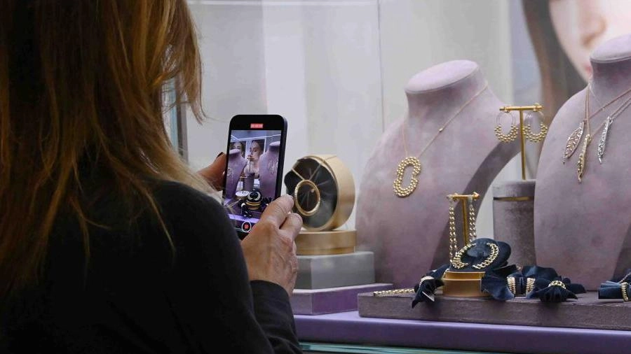La sfida aretina a VicenzaOro In vetrina 200 aziende, su l’export La sfida aretina a VicenzaOro In vetrina 200 aziende, su l’export