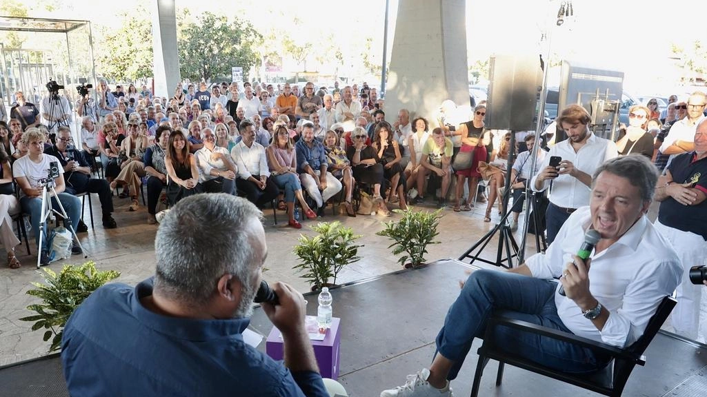 "Se il Pd non ci vuole perderà" Renzi è carico e lancia l’anatema Chiede alleanza e discontinuità "Se il Pd non ci vuole perderà" Renzi è carico e lancia l’anatema Chiede alleanza e discontinuità