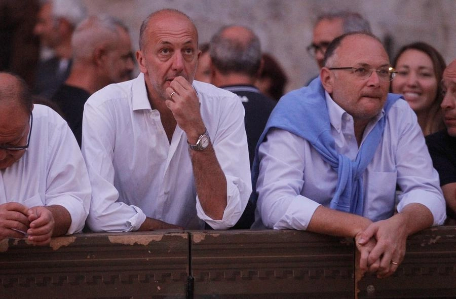 immagine di sfondo 4