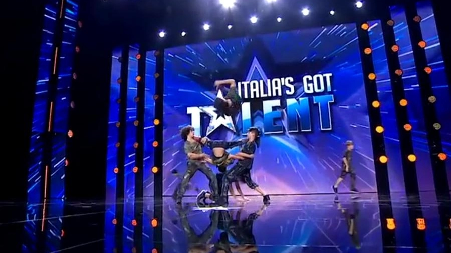 I Flying Kids sul palco di Italia's Got Talent