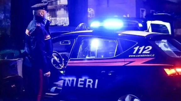 Carabinieri (foto di repertorio) Carabinieri (foto di repertorio)