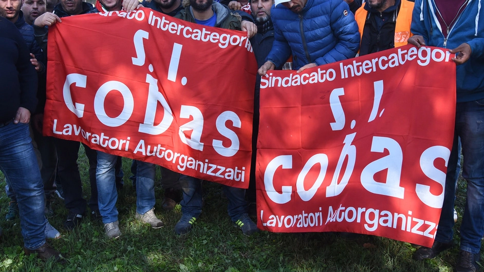 Proteste dei Si Cobas Prato e Firenze Proteste dei Si Cobas Prato e Firenze