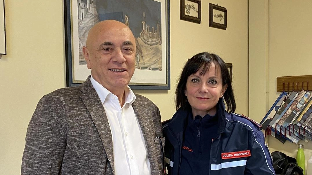 Raffica di multe ai furbetti dei rifiuti. Incastrati dalle telecamere di controllo Raffica di multe ai furbetti dei rifiuti. Incastrati dalle telecamere di controllo