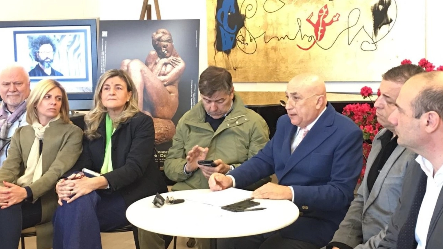 La conferenza stampa di presentazione degli eventi a Villa Bertelli  (foto di Cinzia Donati)
