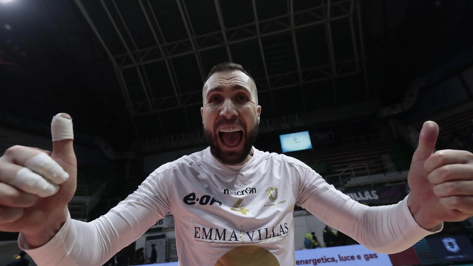 Emma Villas, la carica di capitan Petric "Meritiamo di centrare la salvezza" Emma Villas, la carica di capitan Petric "Meritiamo di centrare la salvezza"
