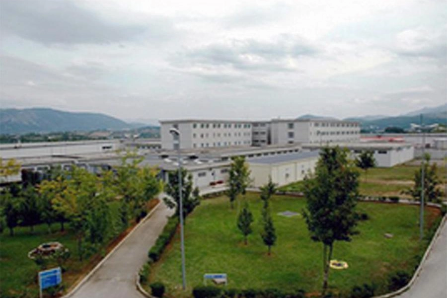 Una veduta del carcere dell'Aquila, 17 gennaio 2023 (Ansa)