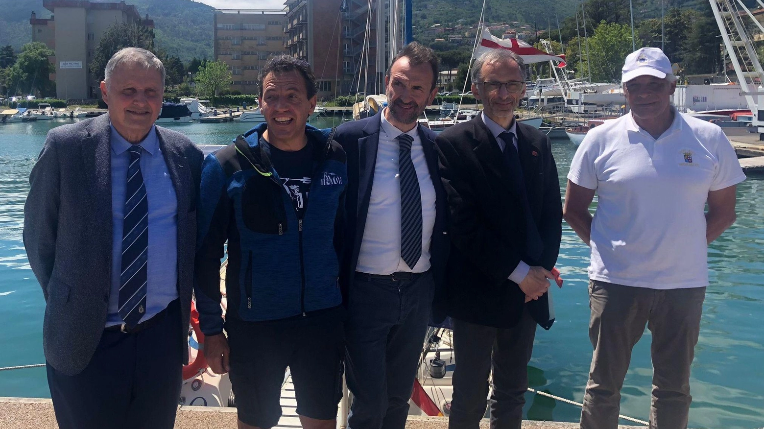 Dalla mafia alle acque del Tirreno Parte dalla Spezia l’ecocrociera Così il monitoraggio ambientale Dalla mafia alle acque del Tirreno Parte dalla Spezia l’ecocrociera Così il monitoraggio ambientale