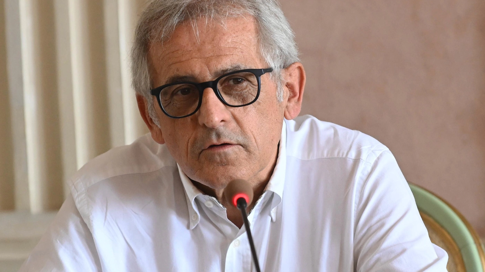 Cecchini: ”Ecco perché non sono incompatibile col piano operativo” Cecchini: ”Ecco perché non sono incompatibile col piano operativo”