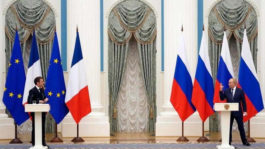 La conferenza stampa al Cremlino di Putin e Macron (Ansa)