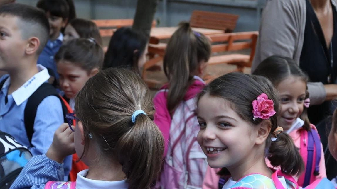 Pre e post scuola. Partenza dal 2 ottobre. Protestano i genitori: "Per noi è un disastro"