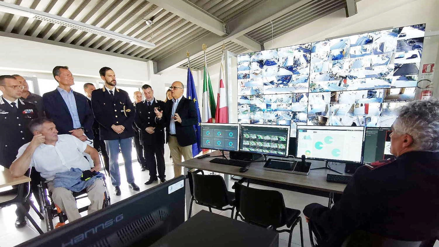 La città è videosorvegliata. Un “grande fratello“ con 104 telecamere in rete La città è videosorvegliata. Un “grande fratello“ con 104 telecamere in rete