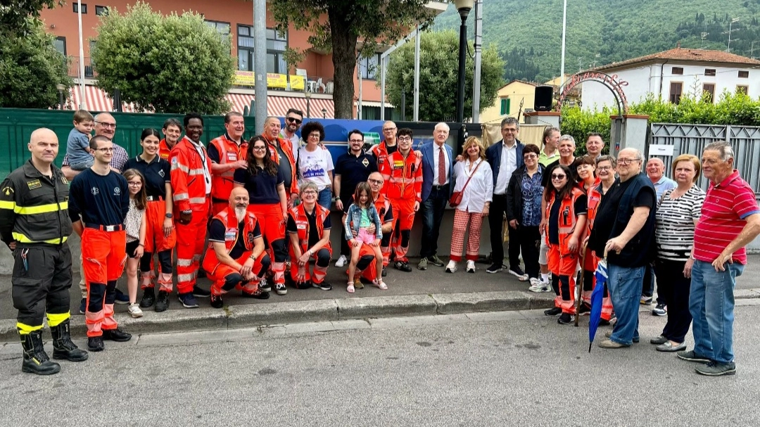 Un momento della donazione 