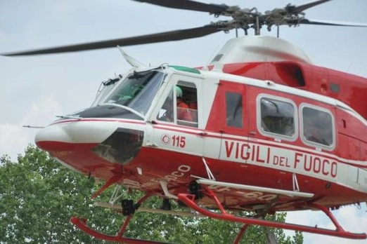 L'elicottero Drago dei vigili del fuoco