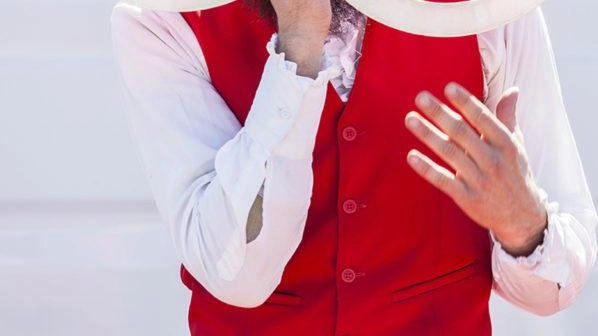 “Barba fantasy show“. Giocoleria e tanto altro per grandi e piccoli “Barba fantasy show“. Giocoleria e tanto altro per grandi e piccoli