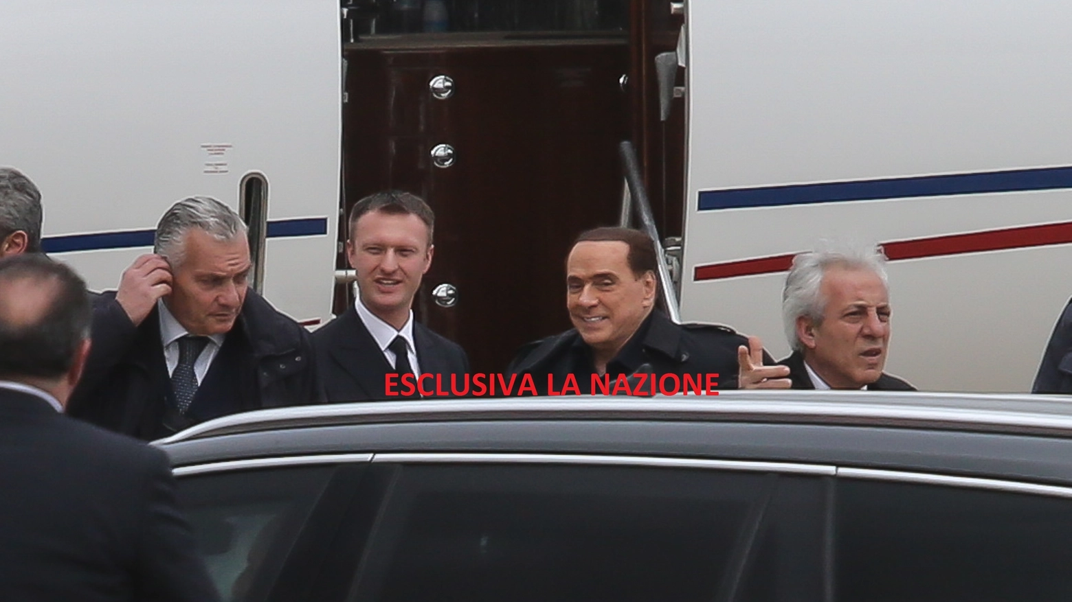 Perugia, l'arrivo di Silvio Berlusconi all'aeroporto San Francesco (foto Crocchioni)