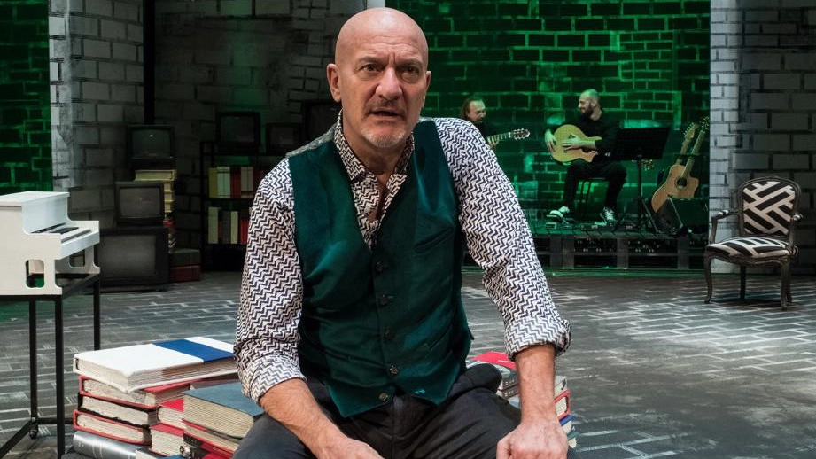 L’attore Claudio Bisio incontra il pubblico in San Girolamo L’attore Claudio Bisio incontra il pubblico in San Girolamo