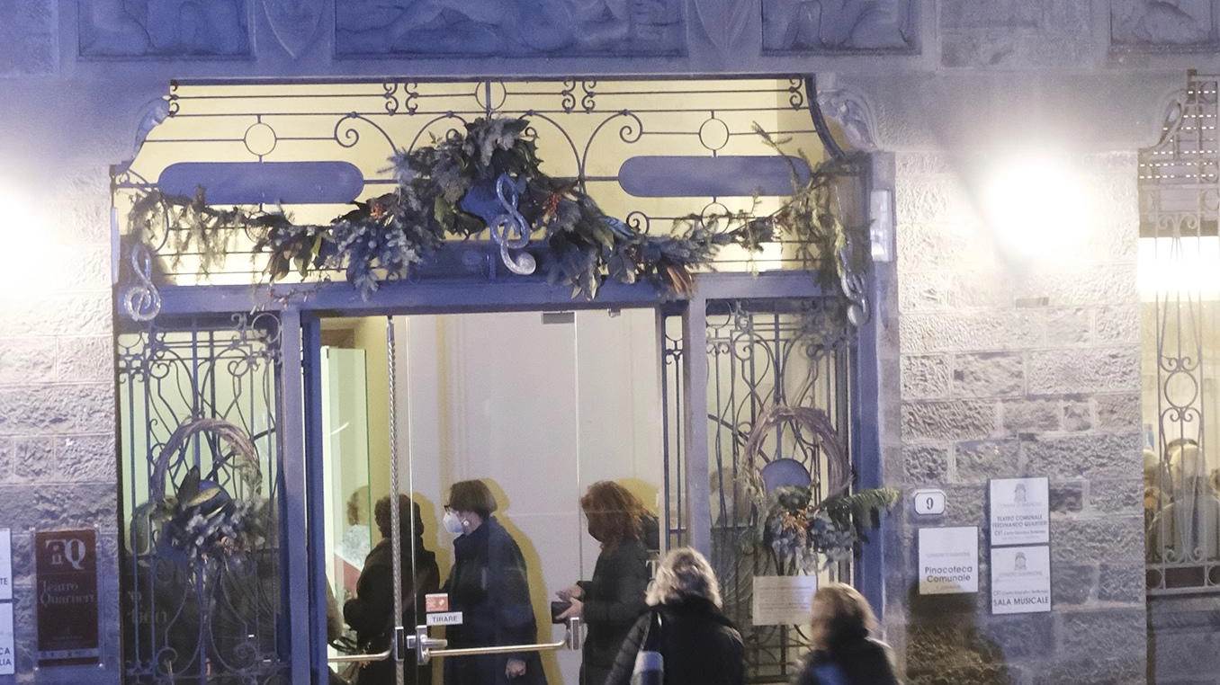 La stagione Su il sipario al teatro Quartieri La stagione Su il sipario al teatro Quartieri