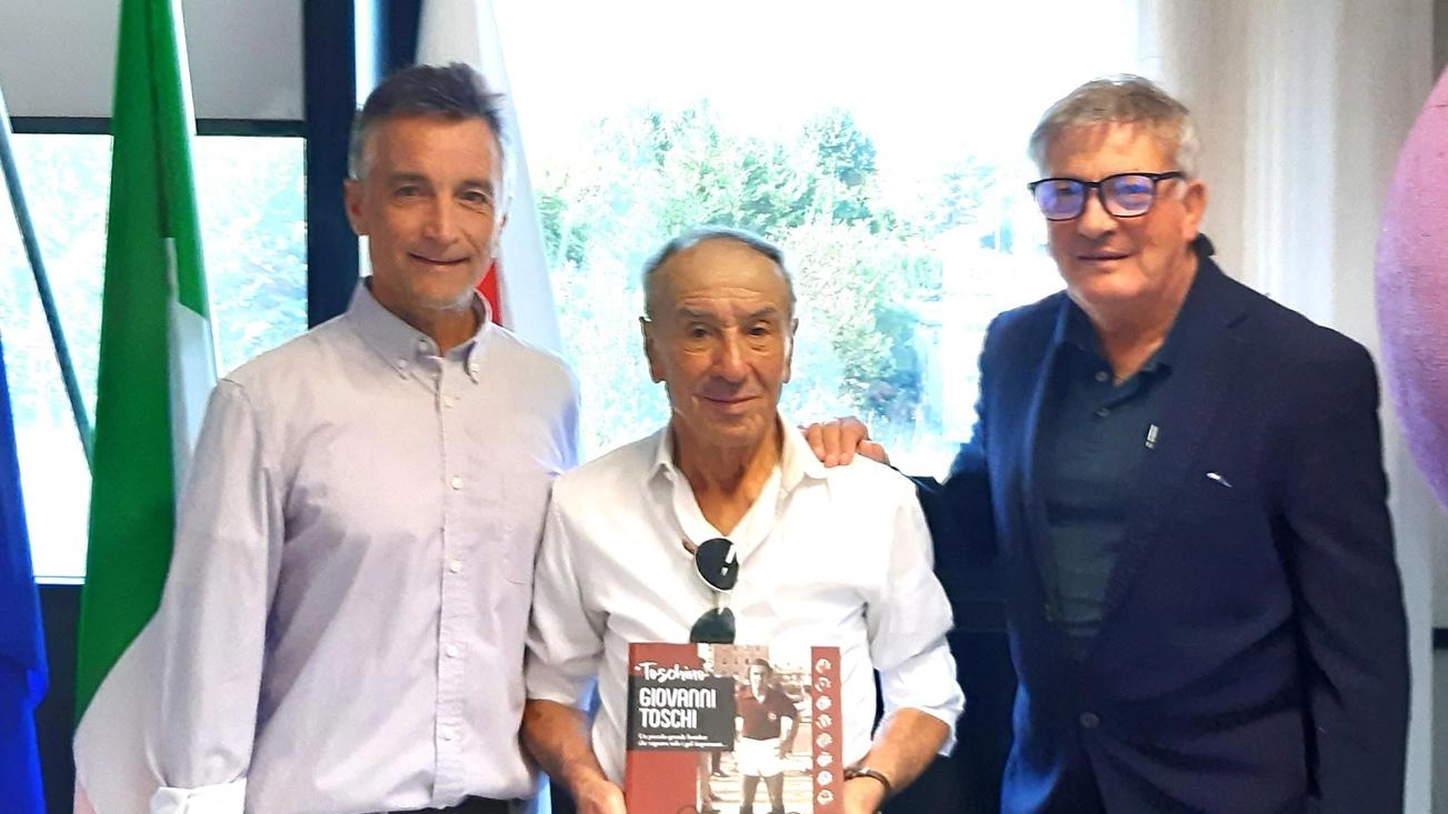 Toschi, il bomber. Il nuovo libro di Paolo Bottari