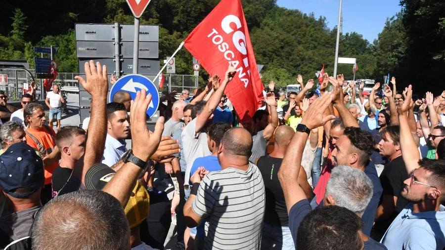 Lo sciopero dei cavatori a Carrara (Delia)