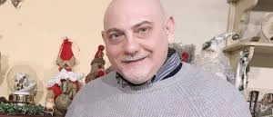 “Agli occhi non servono le parole” il primo titolo della silloge di cento poesie