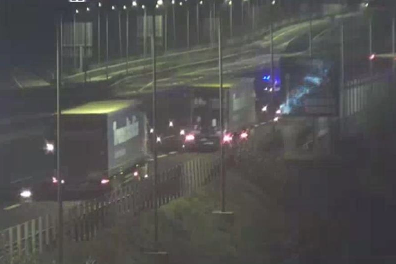 Il traffico viene deviato