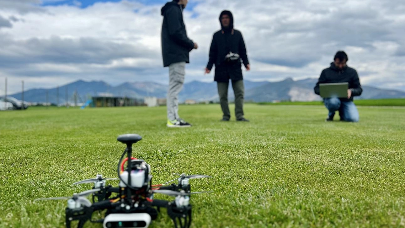 "Spari sul mio drone, danni e paura Ma io non ho mai violato la privacy" "Spari sul mio drone, danni e paura Ma io non ho mai violato la privacy"