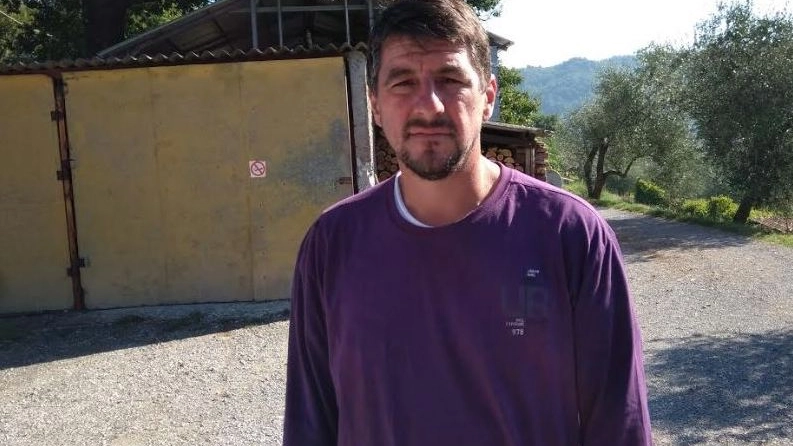  Lorenzo Tonelli, l’allevatore di San Terenzo Monti che ha visto il gregge ridursi ai minimi termini
