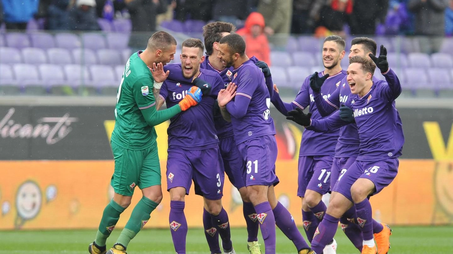 L'esultanza della Fiorentina per l'1-0 