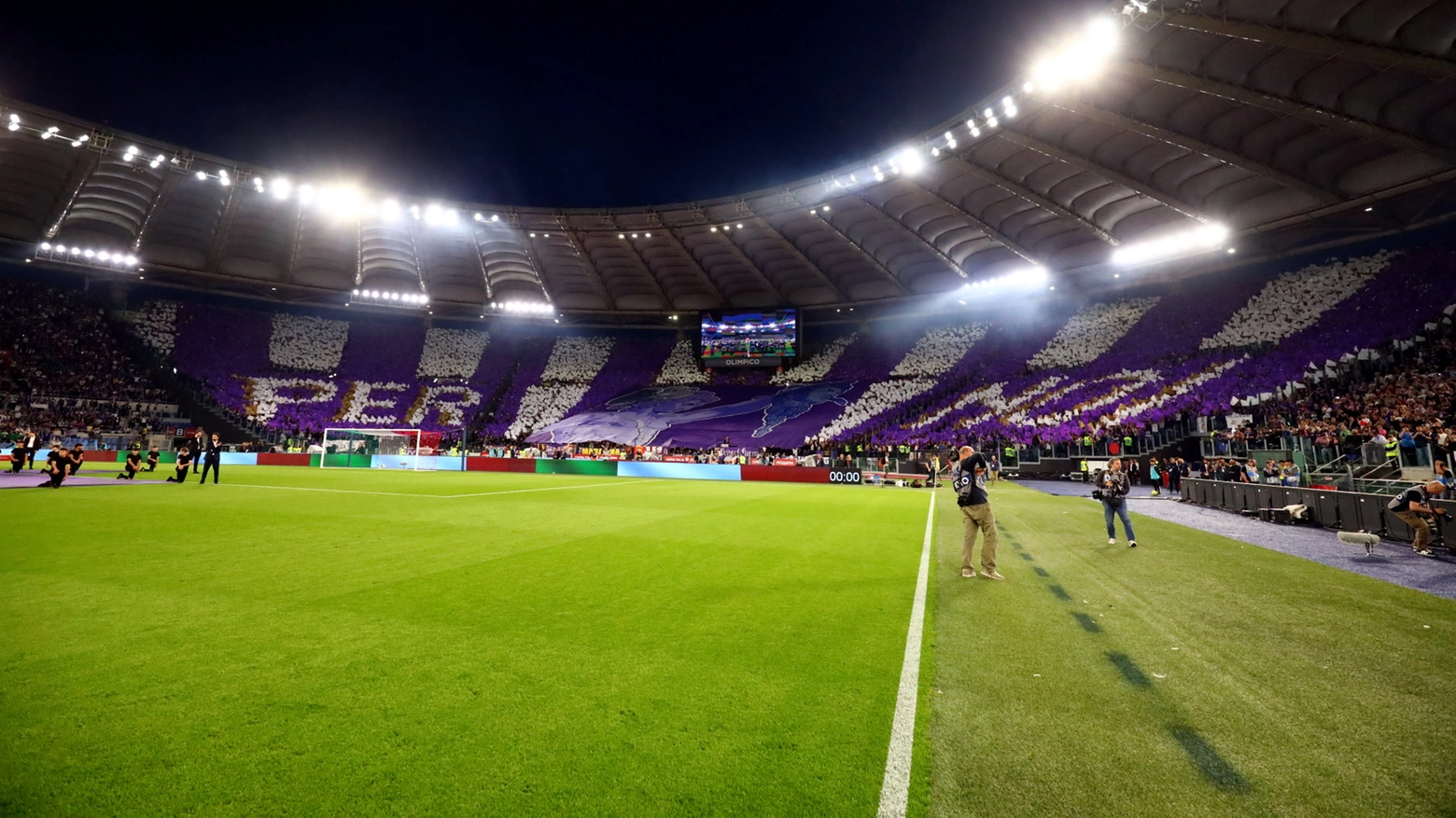 La coreografia della Fiorentina per la finale di Coppa Italia (Foto Germogli)