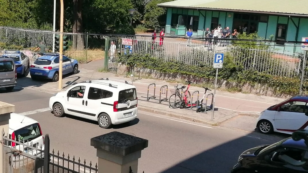 La polizia sul posto La polizia sul posto