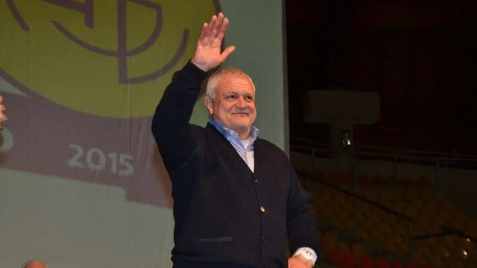 "Caro Luca, nervi saldi e prenditi questi playoff" "Caro Luca, nervi saldi e prenditi questi playoff"