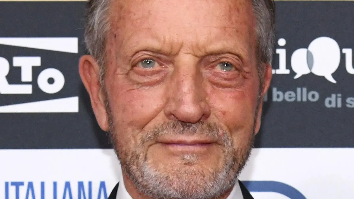 Ulivieri ai compagni "Tutti per Martinelli" Ulivieri ai compagni "Tutti per Martinelli"