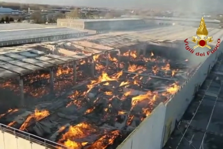 L'incendio a Porcari
