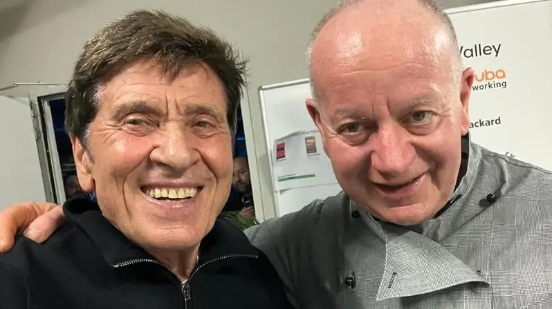 Un cuoco viareggino per Gianni Morandi A prendere il latte? Meglio la trabaccolara Un cuoco viareggino per Gianni Morandi A prendere il latte? Meglio la trabaccolara