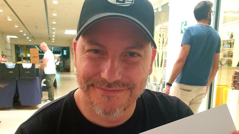Tutto sui fumetti. Disegnatori e scrittori al centro commerciale