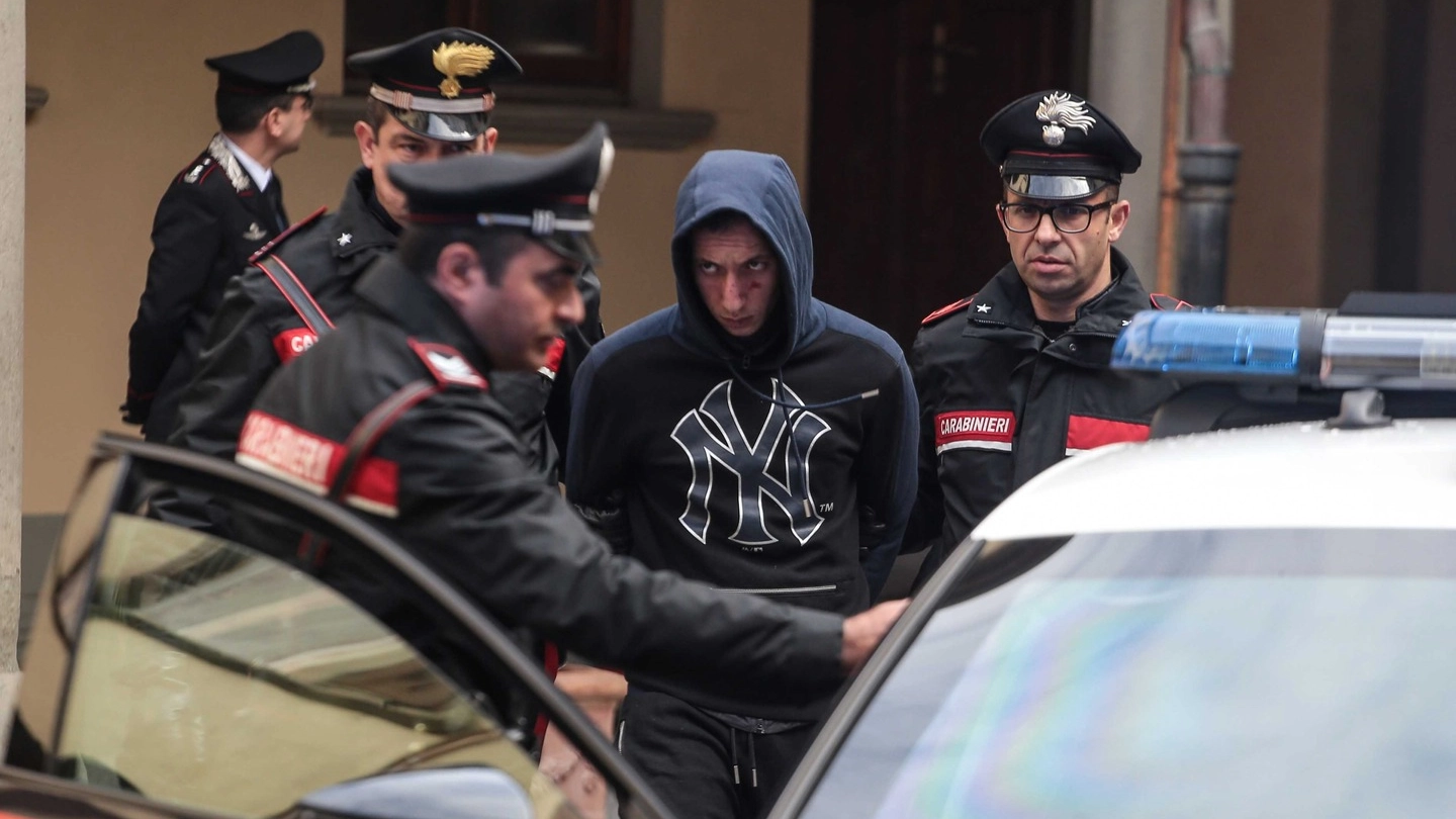 Uno degli arrestati (Giuseppe Cabras / New Press Photo)