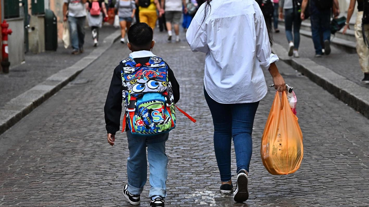 Tagli alle scuole. Cgil e Cisl contrari Tagli alle scuole. Cgil e Cisl contrari