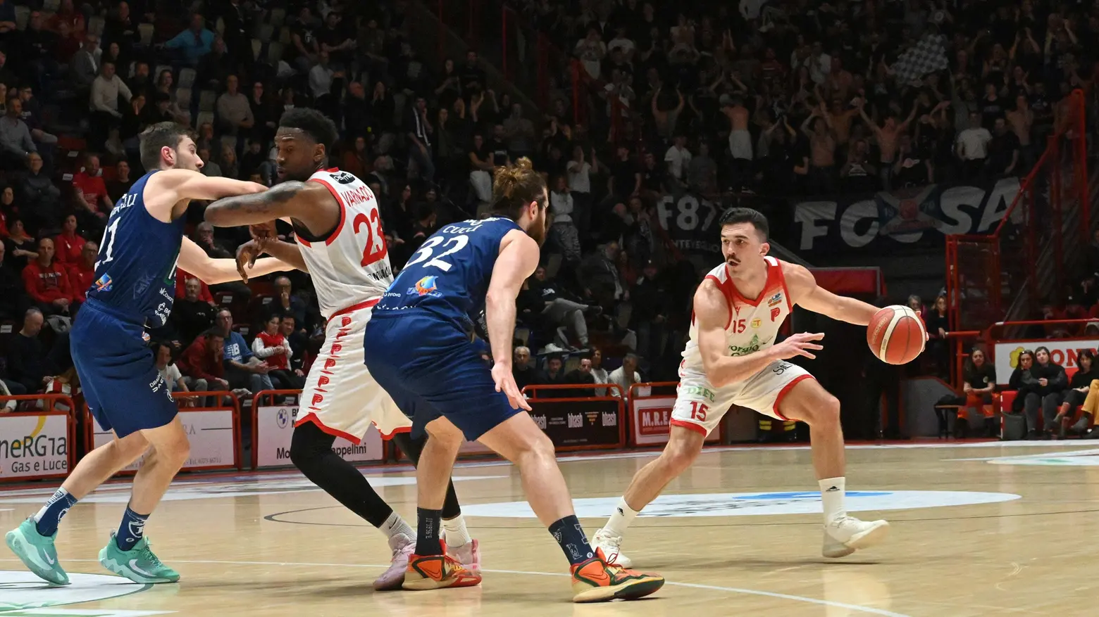 Pistoia non molla mai: Fortitudo ko Pistoia non molla mai: Fortitudo ko