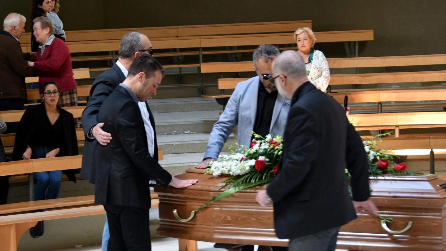 il funerale di Carmine Rifugio alla chiesa di San Pio X (foto di Paola Nizza)